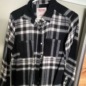 Black and white plaid button up flannel
